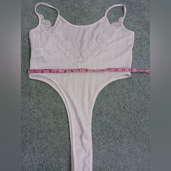 ‼️final must bundle‼️ Intimates Bodysuit Lingerie Ribbed w/Deep Lace V-neck - Picture 5 of 7